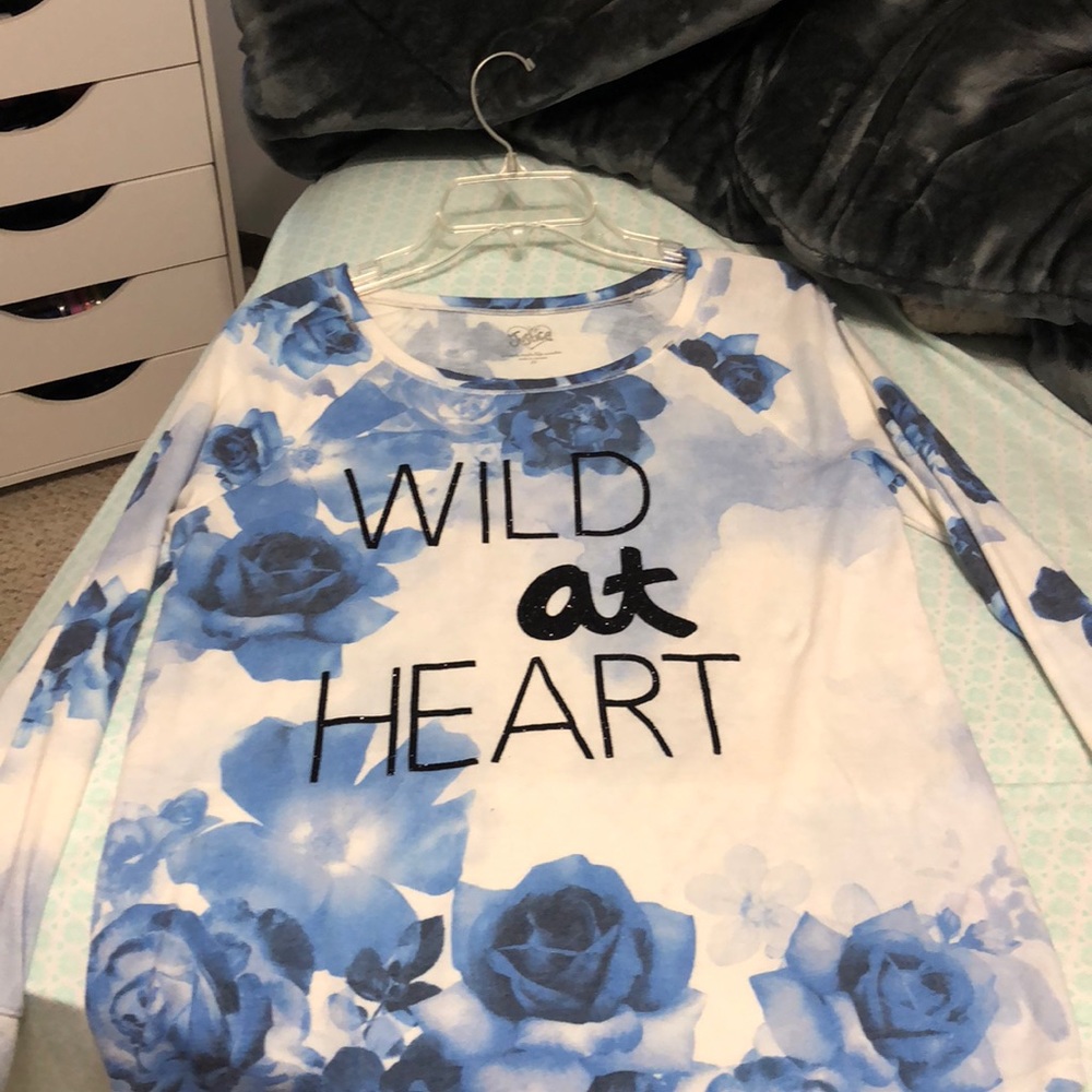 Long sleeve tee